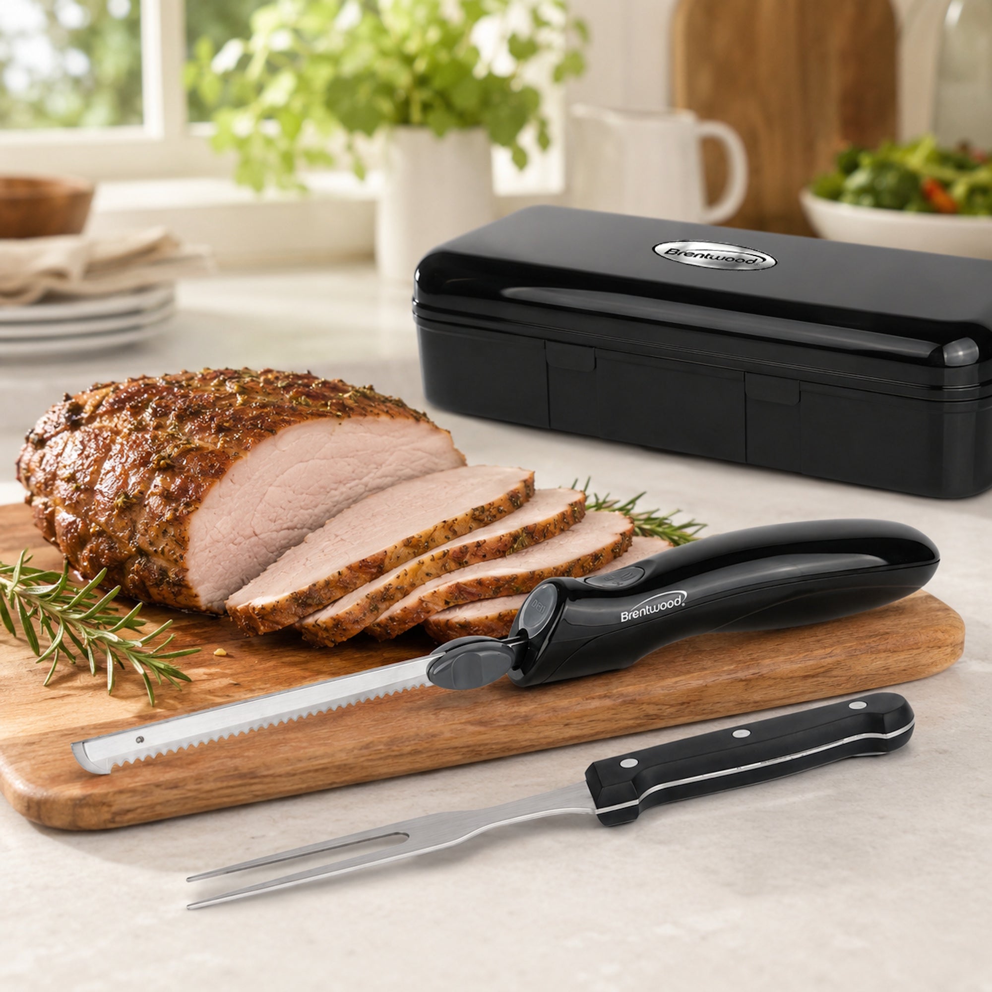 Coming Soon - Brentwood TS-1012BK Comfort Grip Electric Knife Set, Black