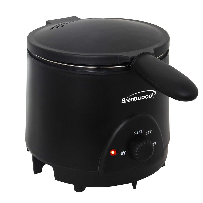 Brentwood DF-715BK 1.6QT Electric Deep Fryer with 6.4 Cup Oil Capacity, Stainless Steel Pot, Restaurant Style Basket, Cool Touch Body, and Adjustable Temperature Control, Black